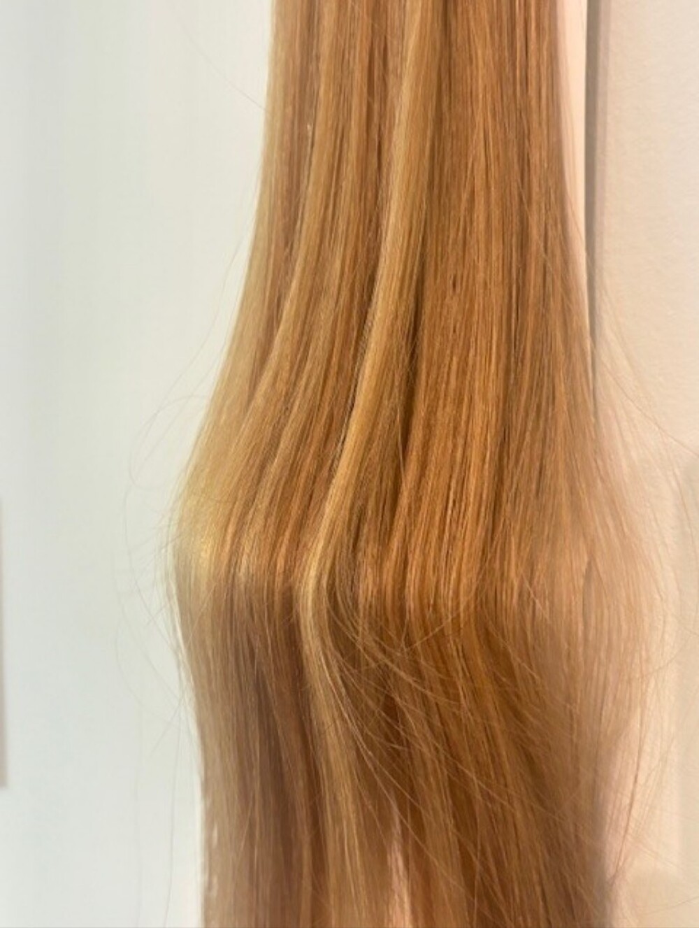 Virgin Hair Remy Cuticle Cut Tape Hair Extensions 20" Golden Blonde Grade AAA - Picture 4 of 10